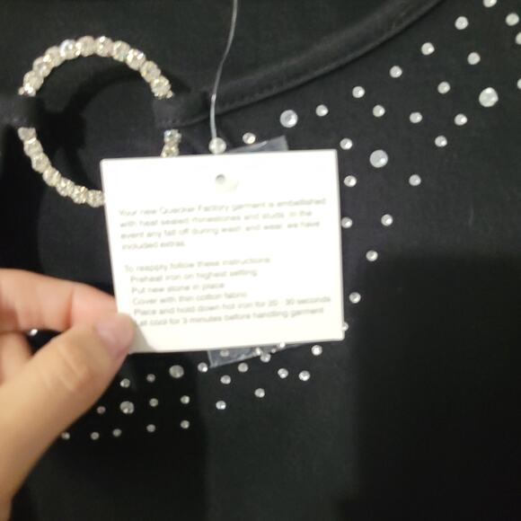Quacker Factory Top Size 2X Black Rinestone Embellished Classy Bedazzled NEW - Picture 5 of 12